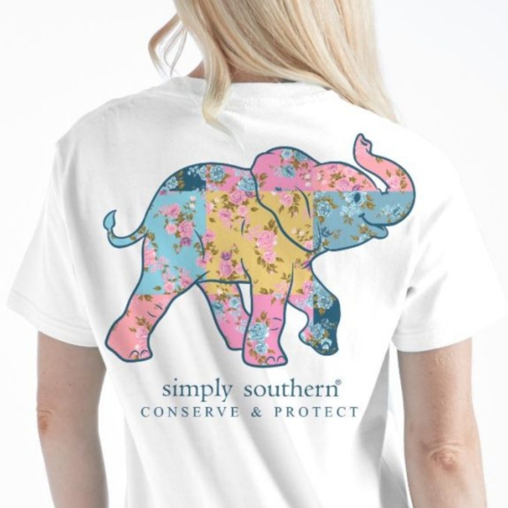 NWT Simply Southern Patchwork Elephant Graphic Tracker T-Shirt